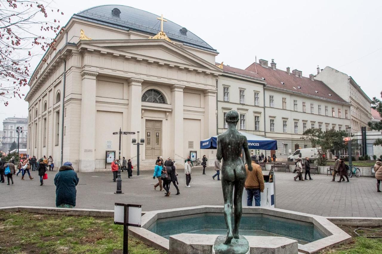 Ferienwohnung Friend Of Deak Ferenc Budapest Exterior foto